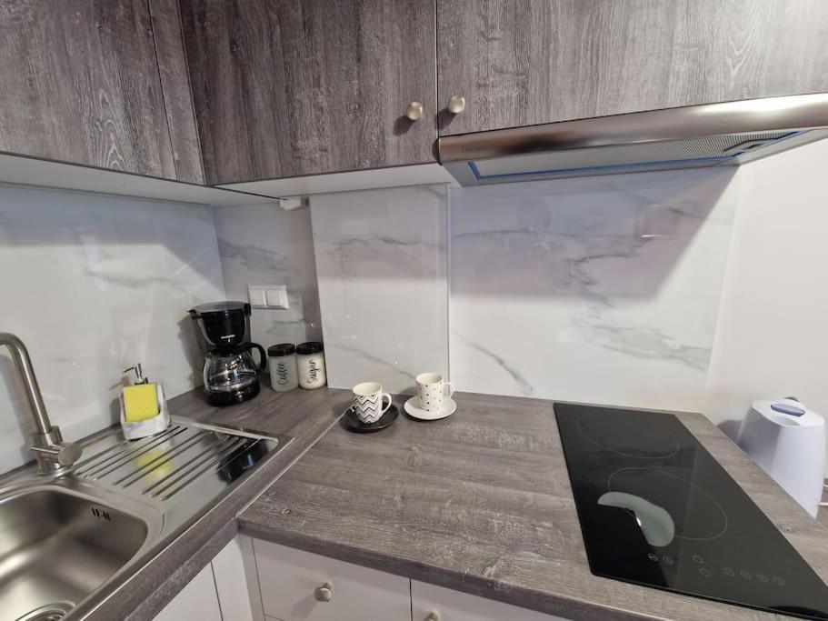 N&S Apartment B Эдесса Экстерьер фото